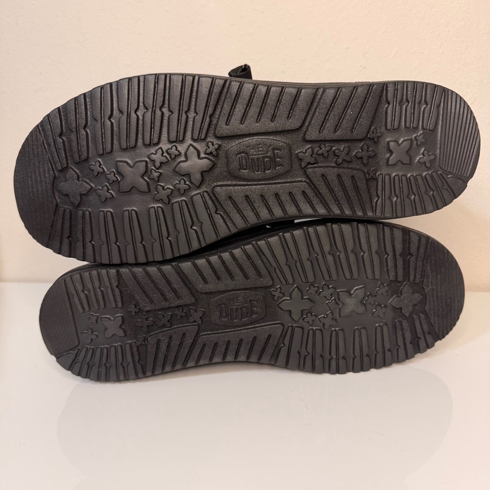 Hey Dude Men's Black Loafers - Picture 10 of 10